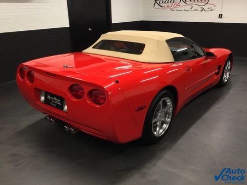 Used 1999 Chevrolet Corvette Convertible image 22