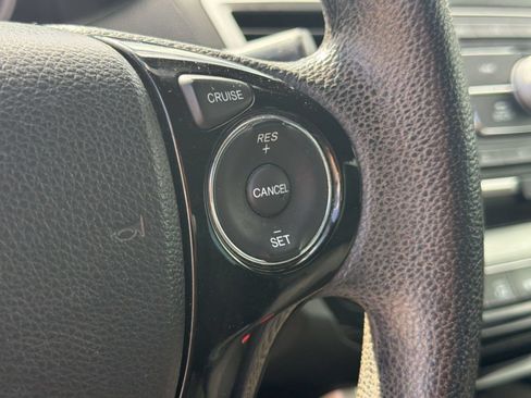 Used 2016 Honda Accord LX image 18