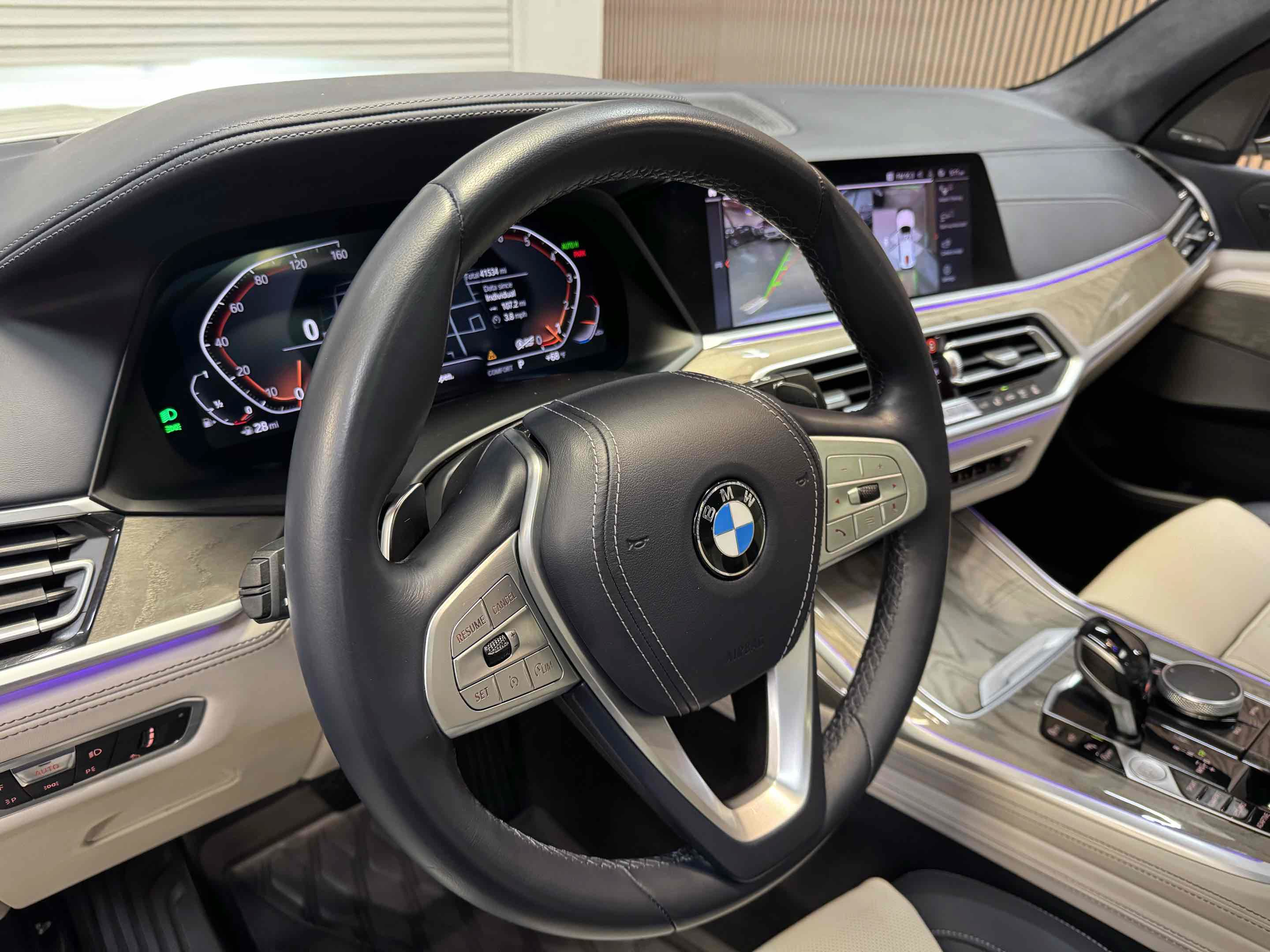 Used 2020 BMW X7 xDrive40i w/ Premium Package AWD/4WD image 47