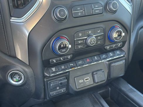 Used 2022 Chevrolet Silverado 2500 LTZ w/ LTZ Plus Package image 11