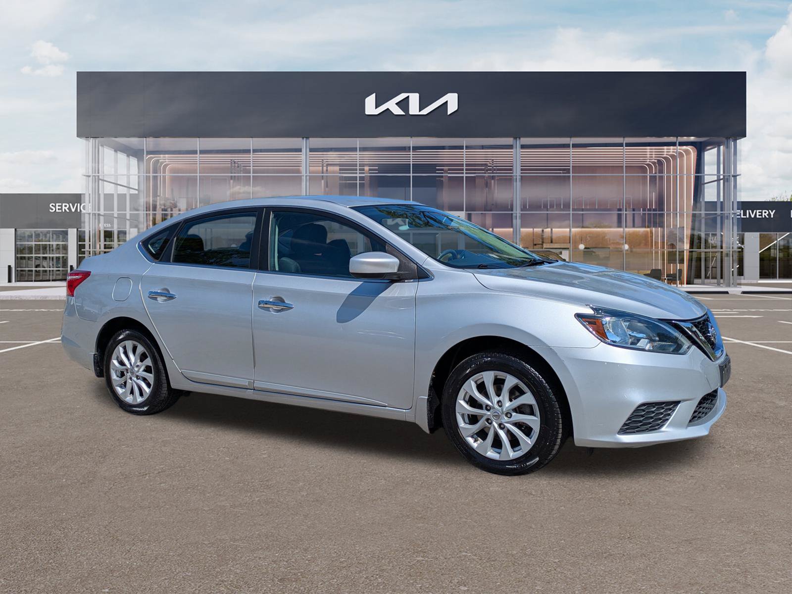 Used 2019 Nissan Sentra SV w/ Exterior Package FWD image 2