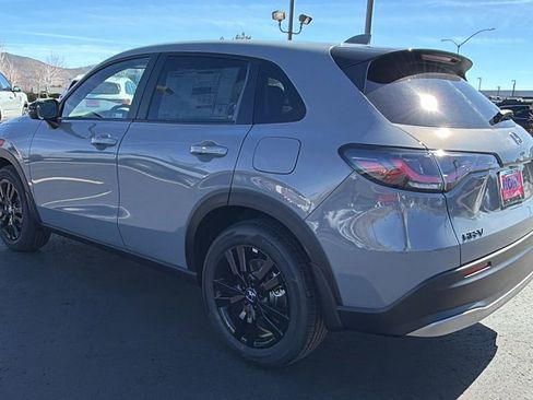 New 2026 Honda HR-V Sport image 5