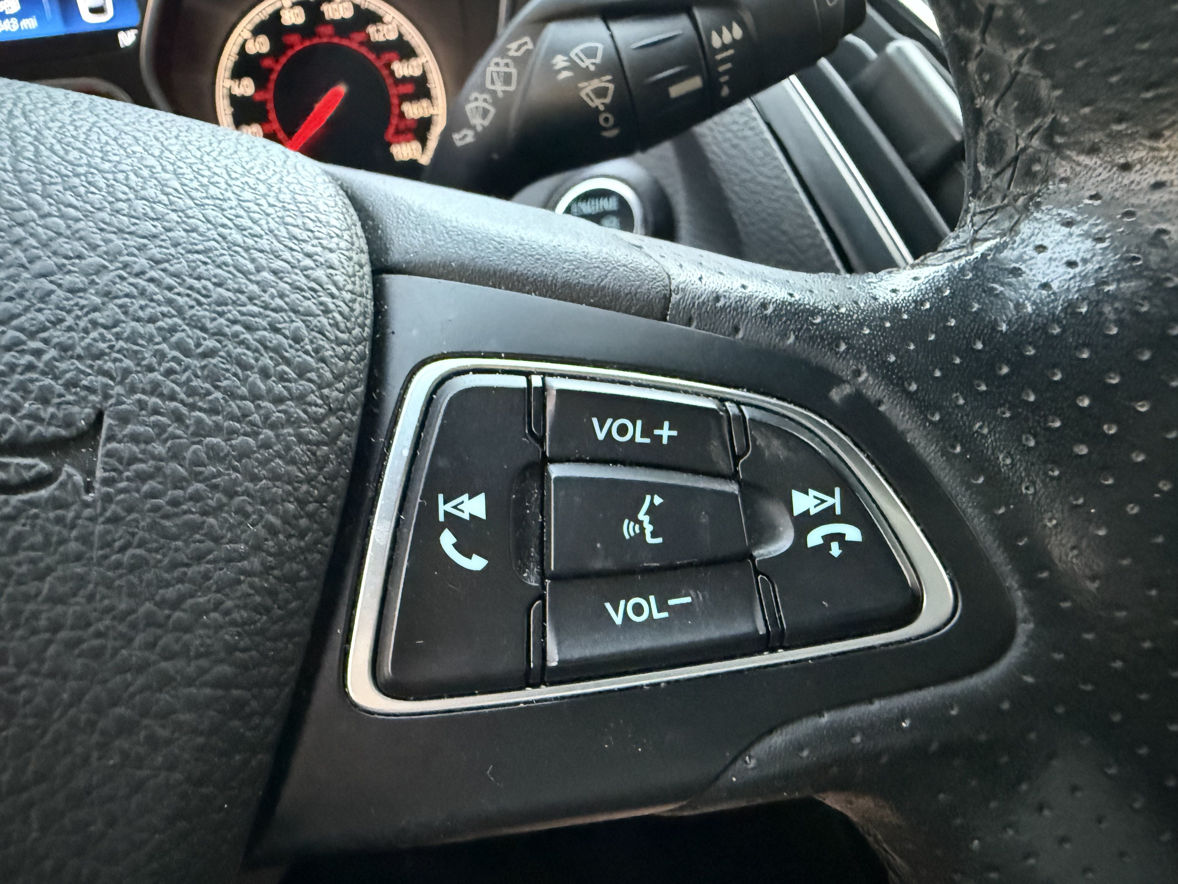 Used 2018 Ford Focus ST FWD image 27