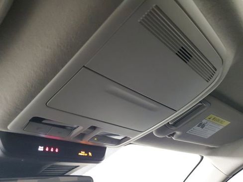 Used 2024 MAZDA CX-30 AWD 2.5 S w/ Preferred Package image 34