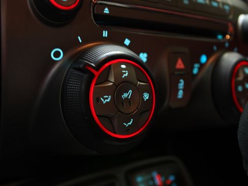 Used 2011 Chevrolet Camaro SS w/ RS Package image 12