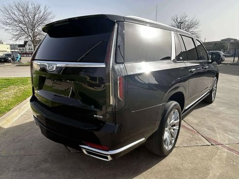 Used 2023 Cadillac Escalade ESV Premium Luxury w/ LPO, Radiant Package image 4