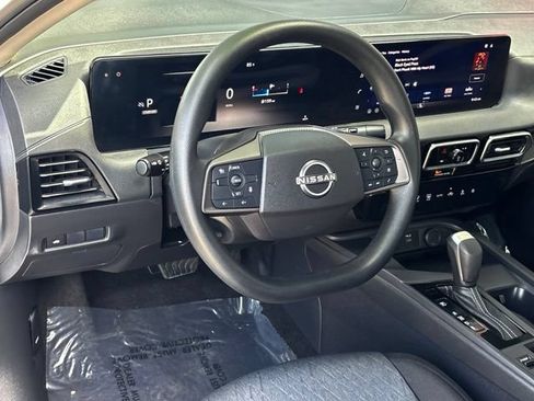 Used 2026 Nissan Sentra SV w/ Floor Mat Package FWD image 11