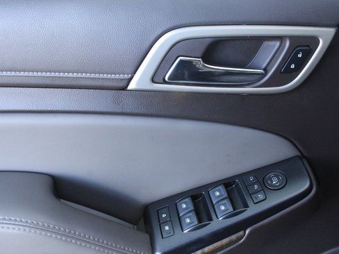 Used 2018 GMC Yukon XL Denali w/ Denali Ultimate Package image 24