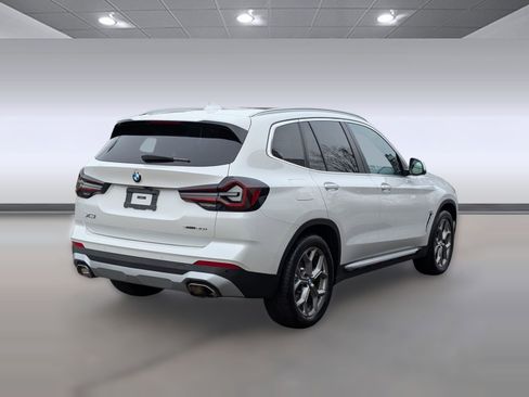 Used 2024 BMW X3 sDrive30i image 9