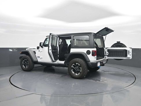 Used 2024 Jeep Wrangler Unlimited Rubicon 4xe AWD/4WD image 57