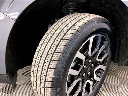 Used 2022 Ford Maverick Lariat w/ Lariat Luxury Package image 34