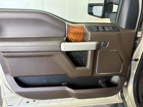 Used 2018 Ford F250 King Ranch w/ Tow Technology Bundle image 30