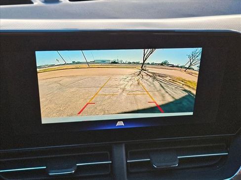 New 2026 Chevrolet Trax LT w/ LT Convenience Package image 13