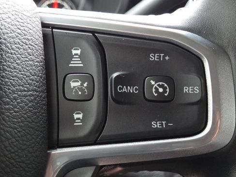 Used 2024 RAM 2500 Laramie w/ Safety Group AWD/4WD image 35