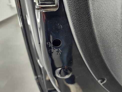 Used 2024 RAM 3500 Big Horn w/ Night Edition image 39