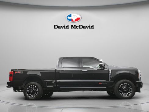 Used 2024 Ford F250 Platinum AWD/4WD image 42