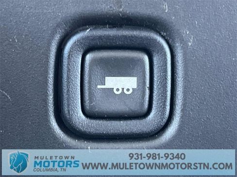 Used 2023 GMC Savana 2500 w/ Driver Convenience Package image 18