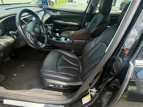 Used 2017 Buick LaCrosse Essence w/ Sun and Shade Package FWD image 3