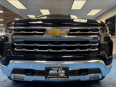 Certified 2024 Chevrolet Silverado 1500 LTZ w/ LTZ Convenience Package II AWD/4WD image 14