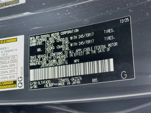 Certified 2026 Toyota 4Runner SR5 AWD/4WD image 32