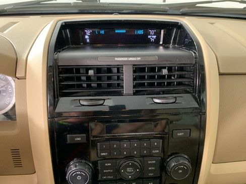 Used 2008 Ford Escape Limited image 11