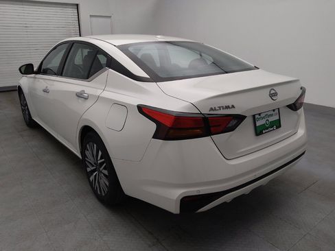 Used 2024 Nissan Altima 2.5 SV image 5