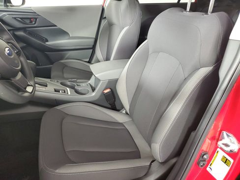 Used 2025 Subaru Crosstrek 2.0i Premium image 12