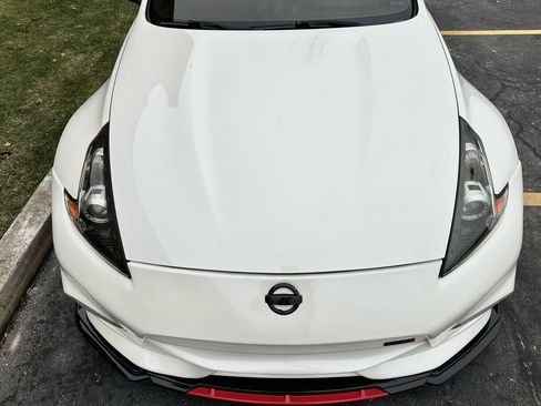 Used 2019 Nissan 370Z NISMO image 8