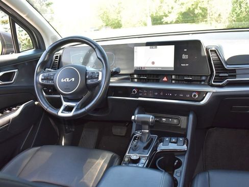 Used 2023 Kia Sportage EX AWD/4WD image 29