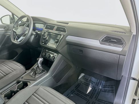Used 2024 Volkswagen Tiguan S image 26
