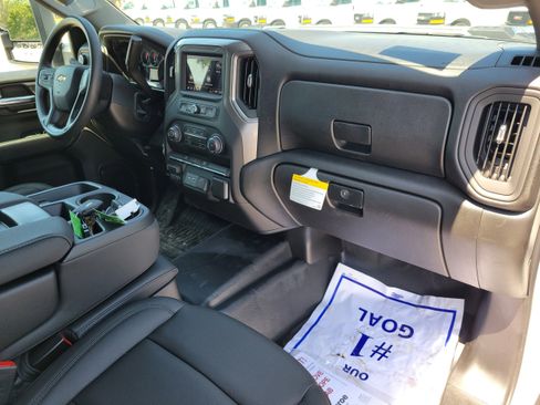 New 2026 Chevrolet Silverado 2500 W/T w/ WT Convenience Package AWD/4WD image 11