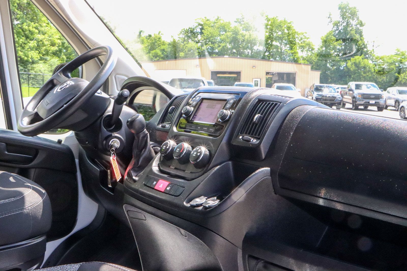 Used 2021 RAM ProMaster 1500 FWD image 25