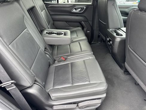 Used 2024 Chevrolet Tahoe LT RWD image 18