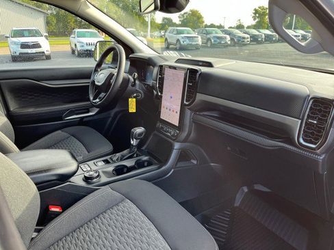 Used 2024 Ford Ranger XLT w/ Technology Package image 21