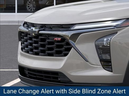 New 2026 Chevrolet Trax RS w/ Sunroof Package FWD image 15