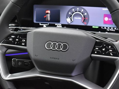 New 2026 Audi Q3 quattro 2.0T AWD/4WD image 14