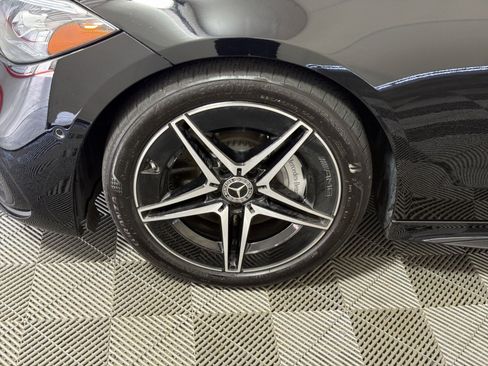 Used 2024 Mercedes-Benz C 300 4MATIC Sedan image 12