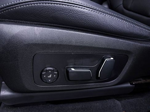 Used 2024 BMW X3 sDrive30i w/ M Sport Package image 21