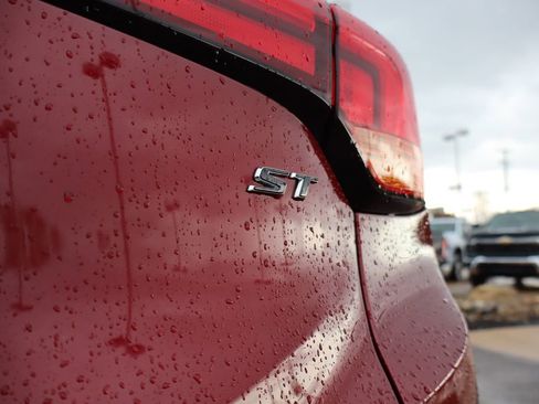 Used 2023 Buick Encore GX Select w/ Sport Touring Package image 30