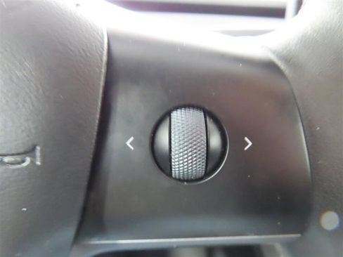 Used 2023 Tesla Model 3 Standard Range RWD image 17