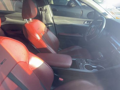 Used 2022 Kia K5 GT-Line w/ GT-Line FWD Premium Package image 2