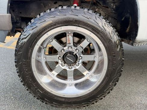 Used 2004 Ford F250 XLT AWD/4WD image 9
