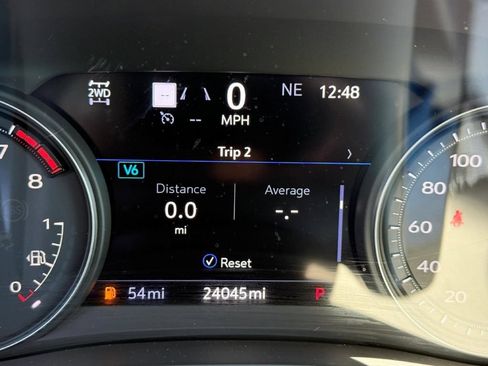 Used 2024 Cadillac XT6 Premium Luxury w/ Technology Package AWD/4WD image 41