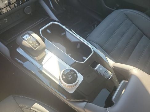 New 2026 Mitsubishi Outlander SE FWD image 32