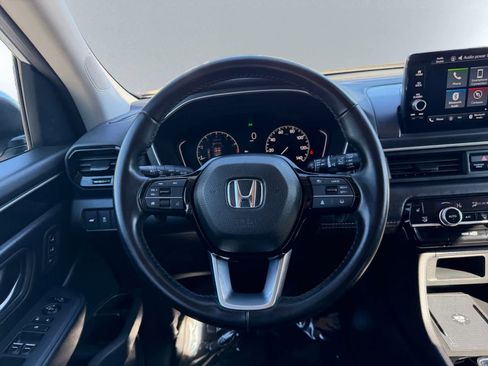 Used 2024 Honda Pilot EX-L image 17