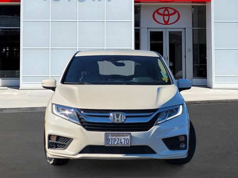 Used 2019 Honda Odyssey EX image 2