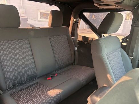 Used 2012 Jeep Wrangler Sport AWD/4WD image 11