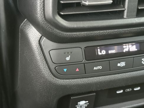 Used 2024 Honda Pilot Elite image 21