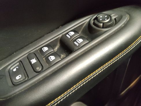 Used 2018 Jeep Compass Sport w/ Tech Group image 27