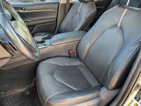 Used 2021 Toyota Camry XSE AWD/4WD image 37